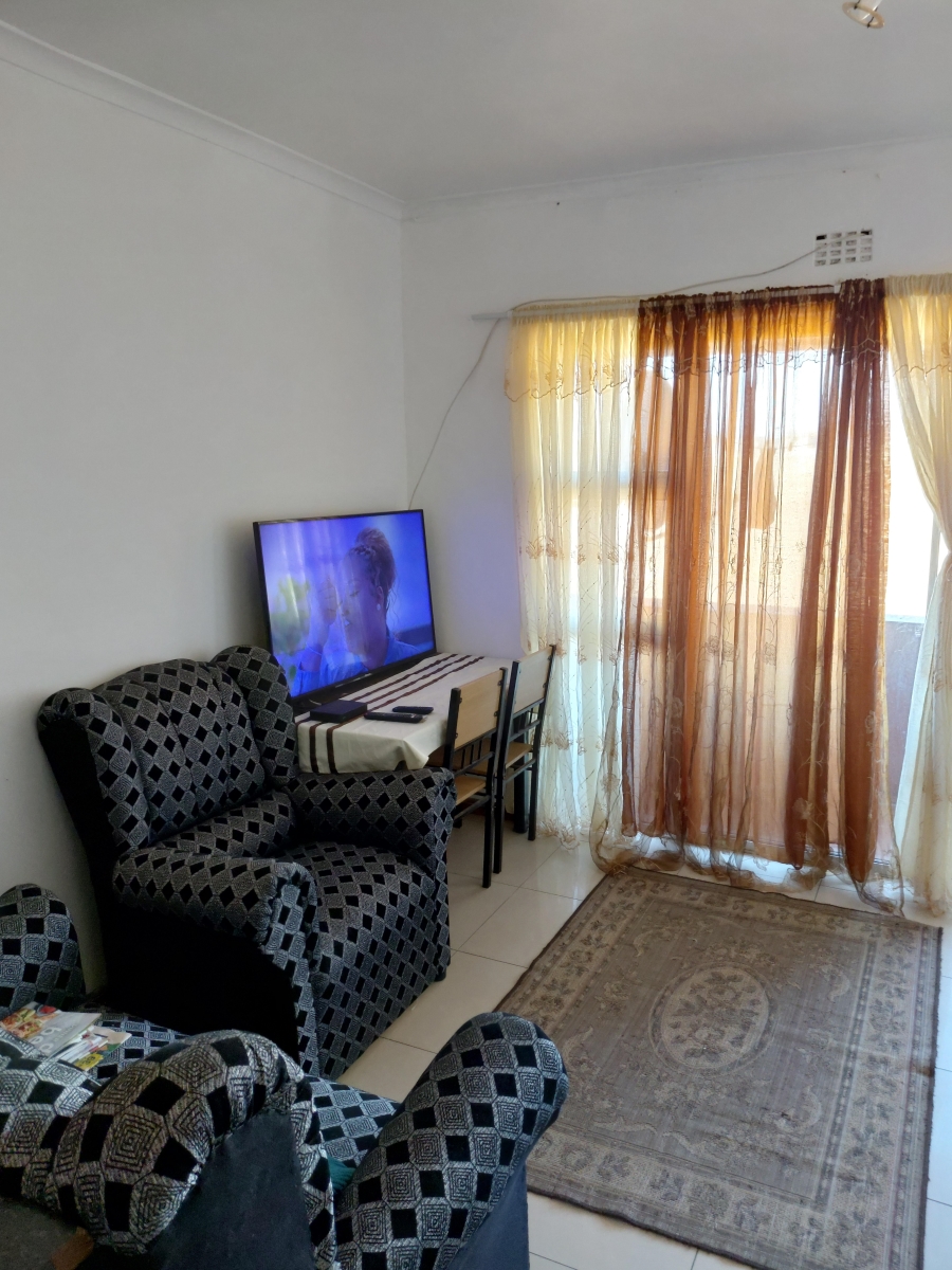 2 Bedroom Property for Sale in Paarl East Western Cape